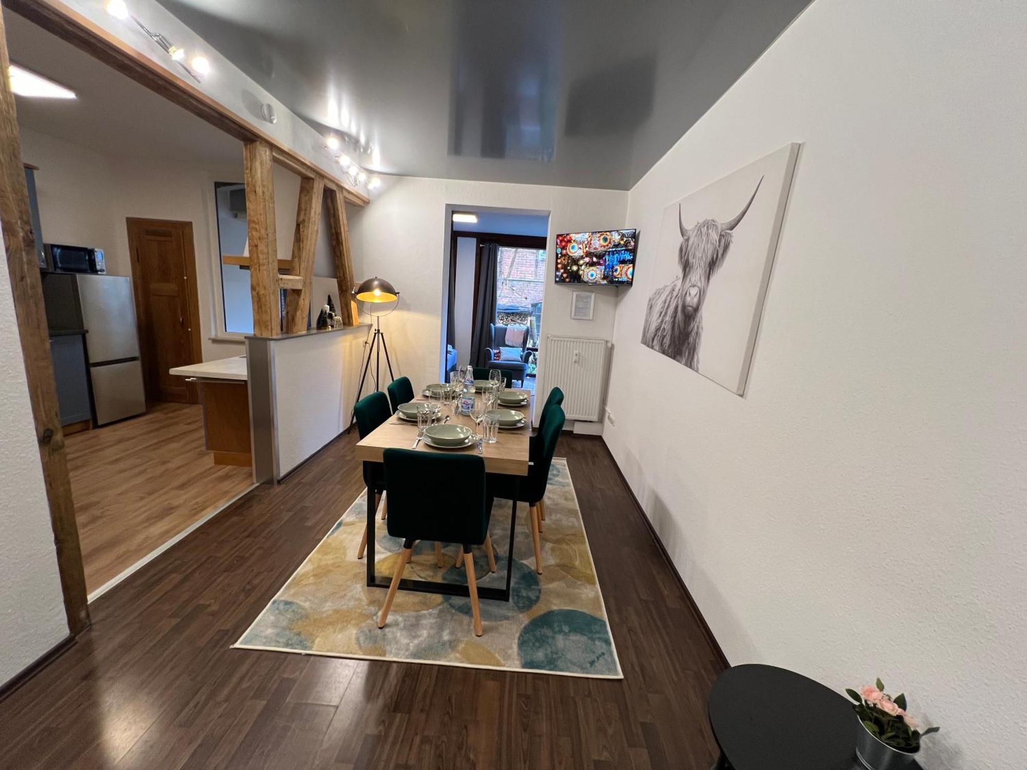 Apartment Humboldt 3 Schlafzimmer,Wifi, Netflix Parken, Terrasse, Klimatisiert, Naehe Zentrum Jena Eksteriør billede