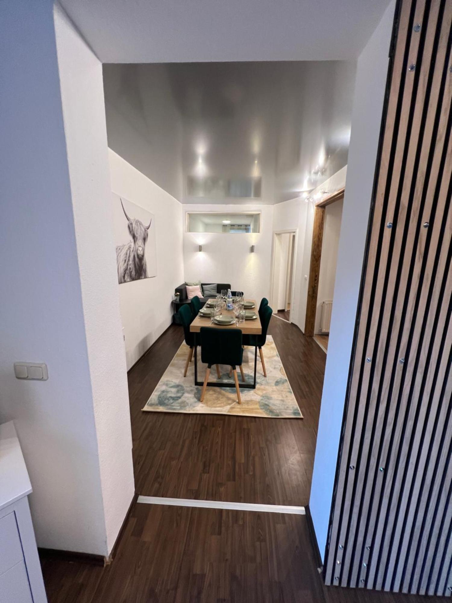 Apartment Humboldt 3 Schlafzimmer,Wifi, Netflix Parken, Terrasse, Klimatisiert, Naehe Zentrum Jena Eksteriør billede