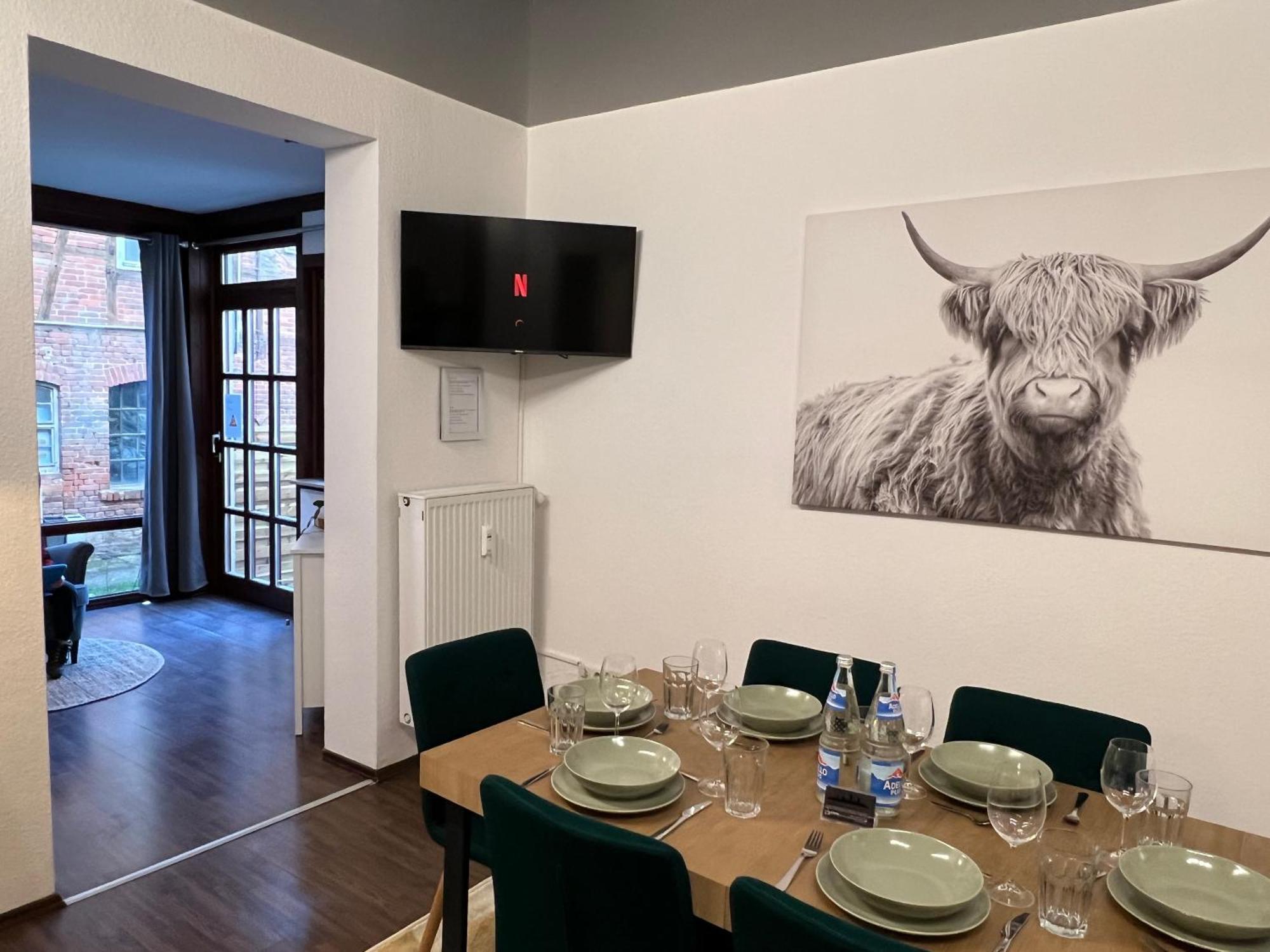 Apartment Humboldt 3 Schlafzimmer,Wifi, Netflix Parken, Terrasse, Klimatisiert, Naehe Zentrum Jena Eksteriør billede