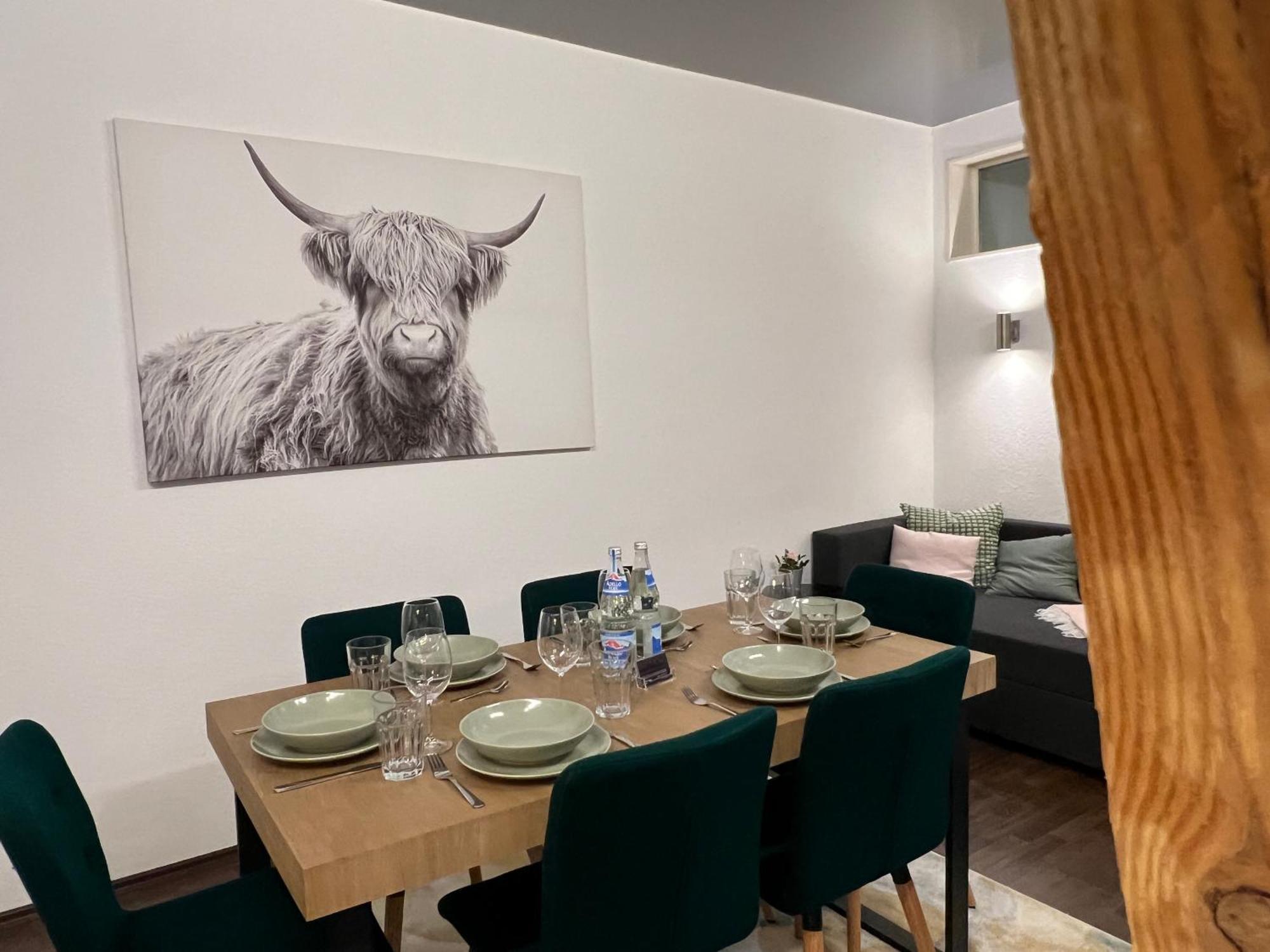 Apartment Humboldt 3 Schlafzimmer,Wifi, Netflix Parken, Terrasse, Klimatisiert, Naehe Zentrum Jena Eksteriør billede